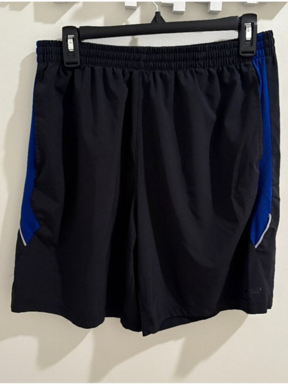 Avia Men's Athletic Shorts Medium